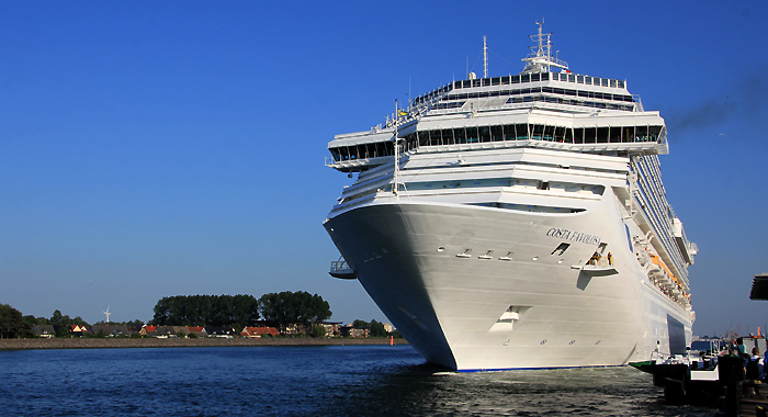 MS Costa Favolosa / Rostock / Bild: 1 / 3. Juni 2016